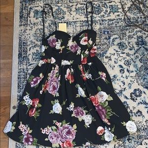 Floral sundress NWT